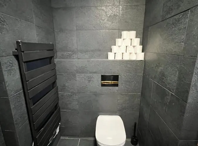 Apartment Champion Iii